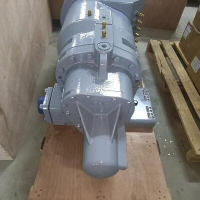 06TUA483 225HP High Output Refrigeration Screw Compressor for Rooftop Condensing Unit